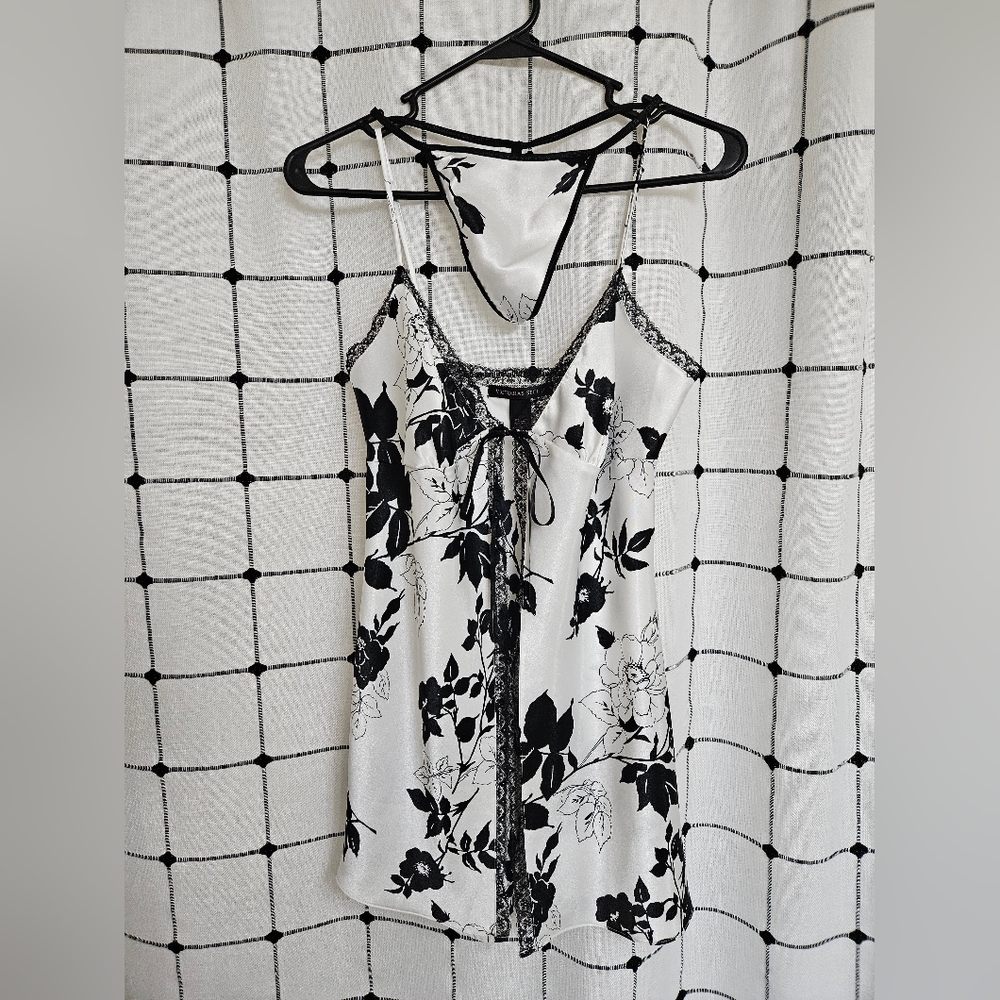 Victoria's Secret Black And White  Satin Baby Doll Slip Size Small NEW W/O TAGS